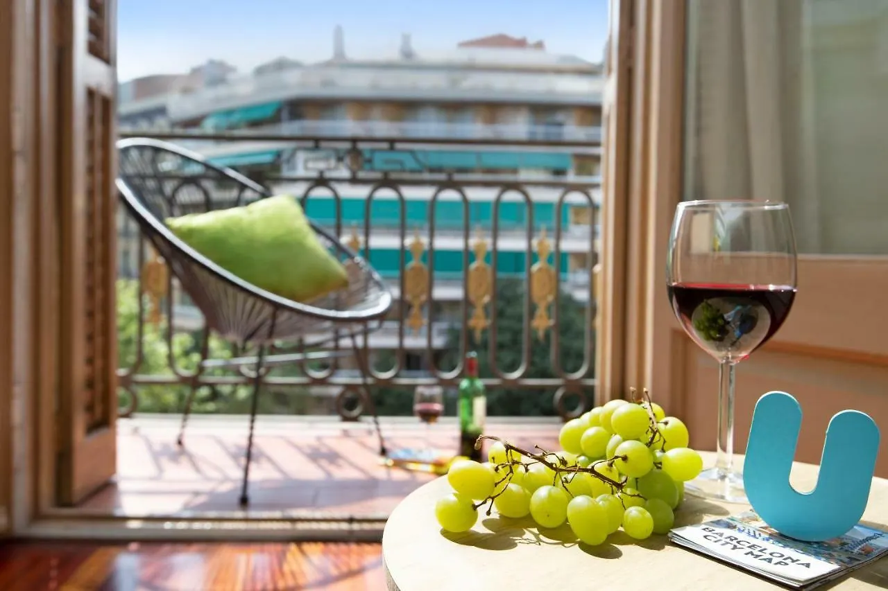 Stay U-Nique Apartments Provenca II Barcelona 0*,  Spanyolország