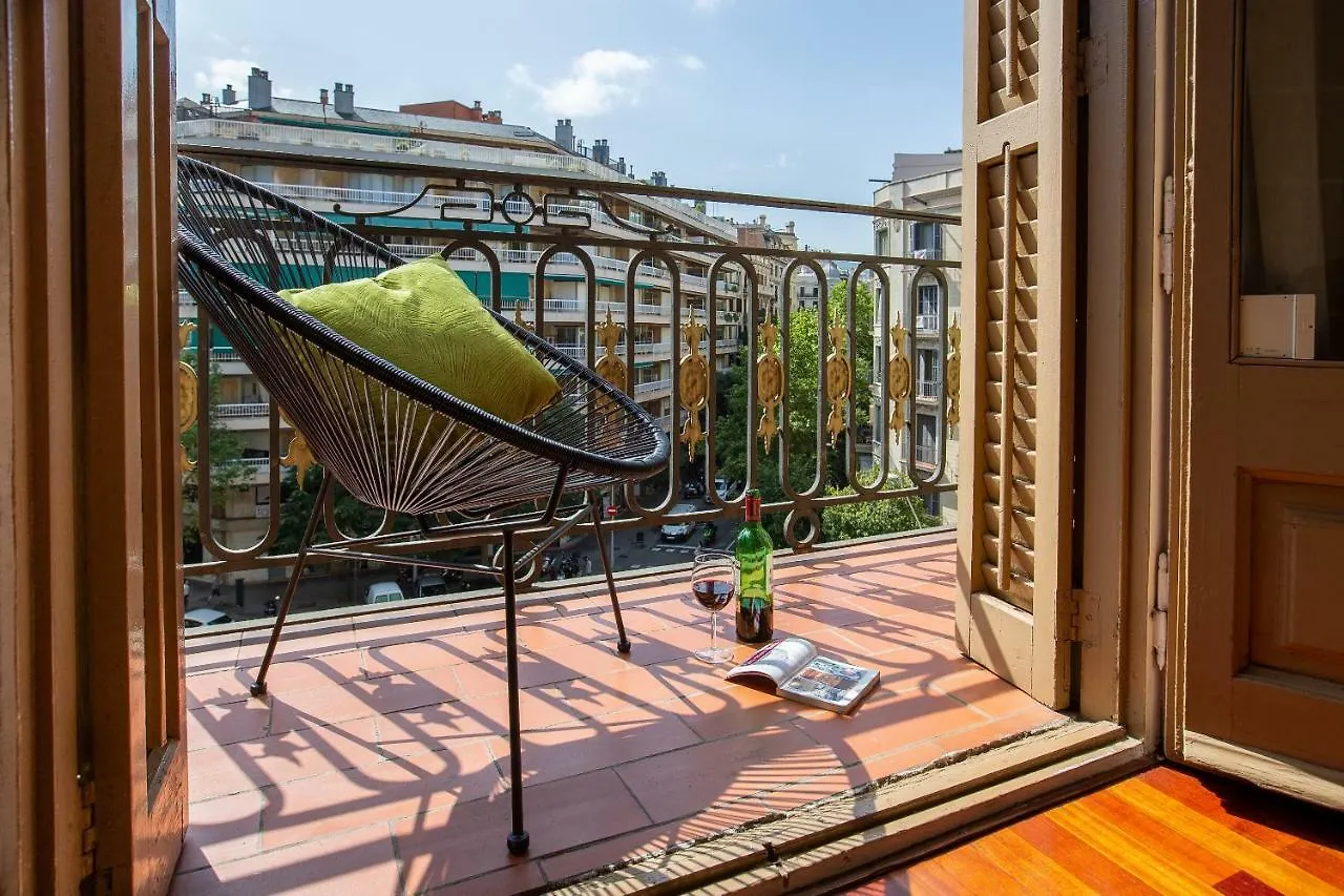 Stay U-Nique Apartments Provenca II Barcelona 0*,  Spanyolország